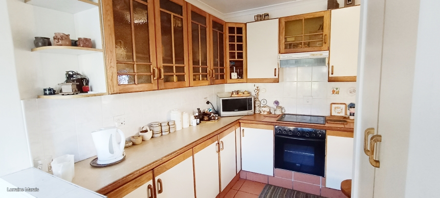 2 Bedroom Property for Sale in Wavecrest Eastern Cape